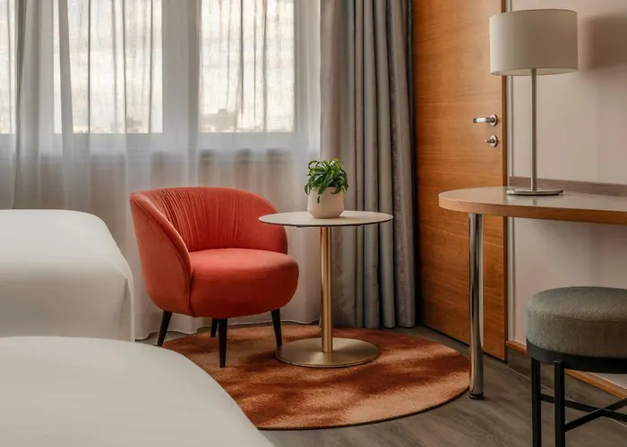 Marriott Hotel 5*