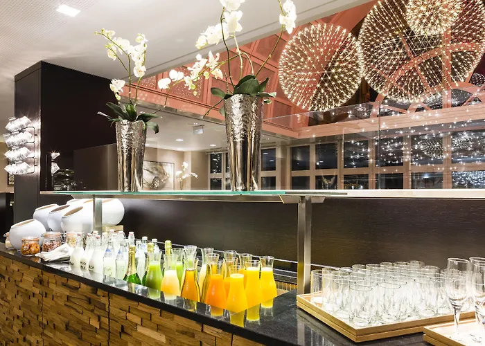 Marriott Hotel 5*