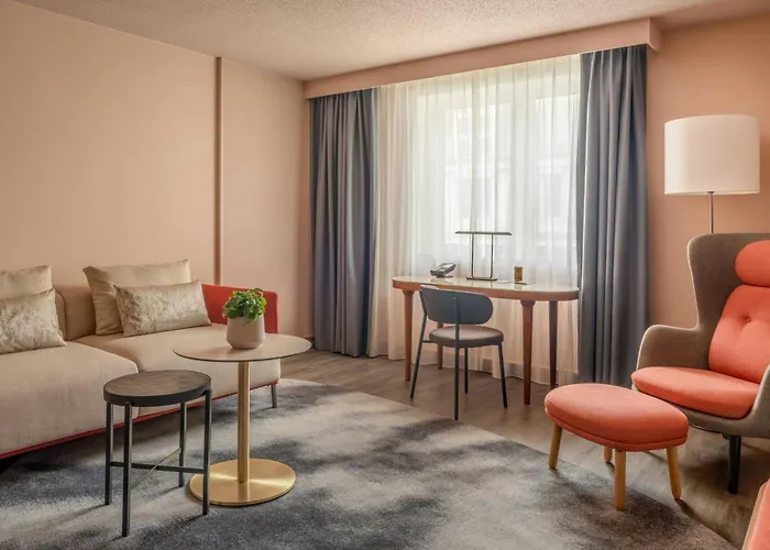 Marriott Hotel 5*